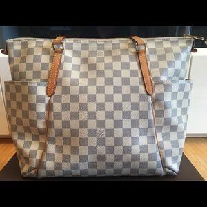 Louis Vuitton Totally MM ***Authentic***